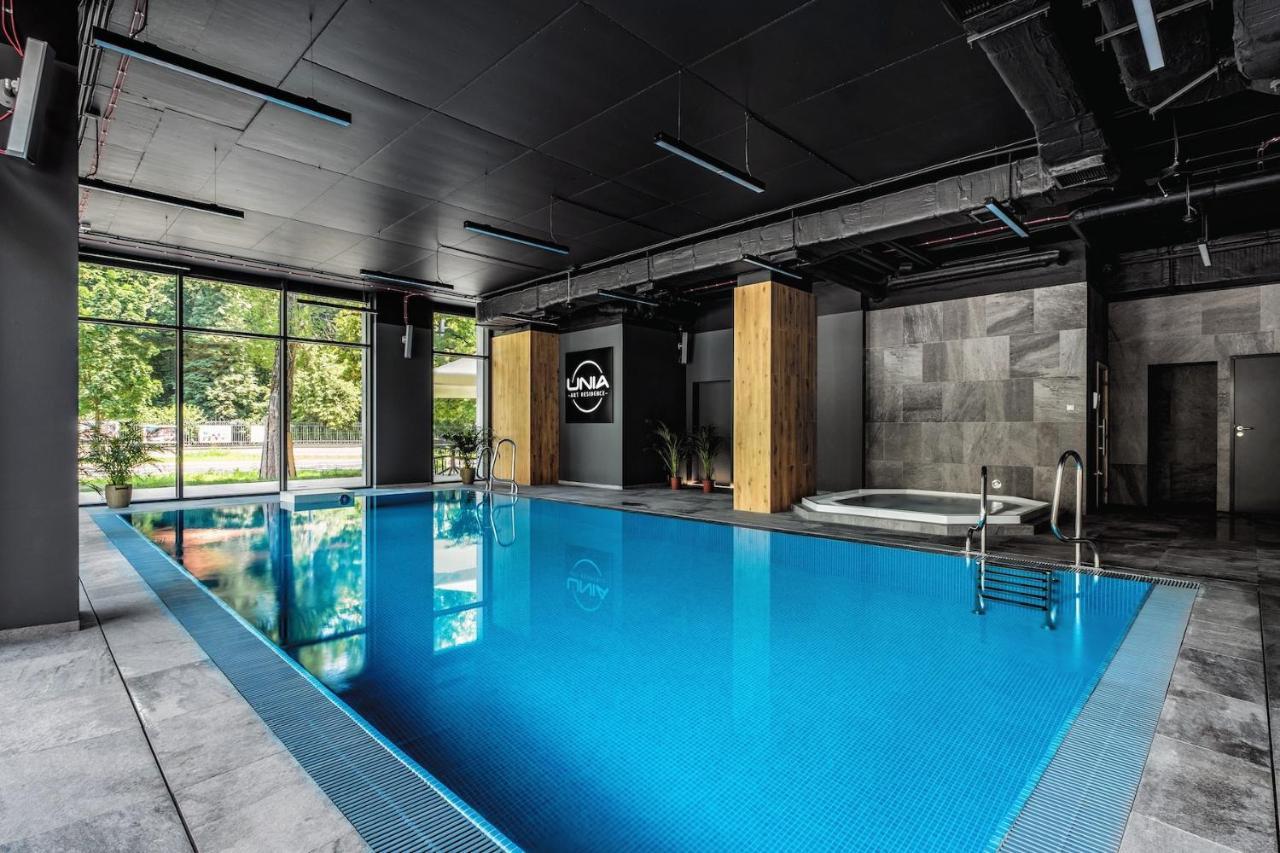 Platinium House & Basen-sauna Centrum