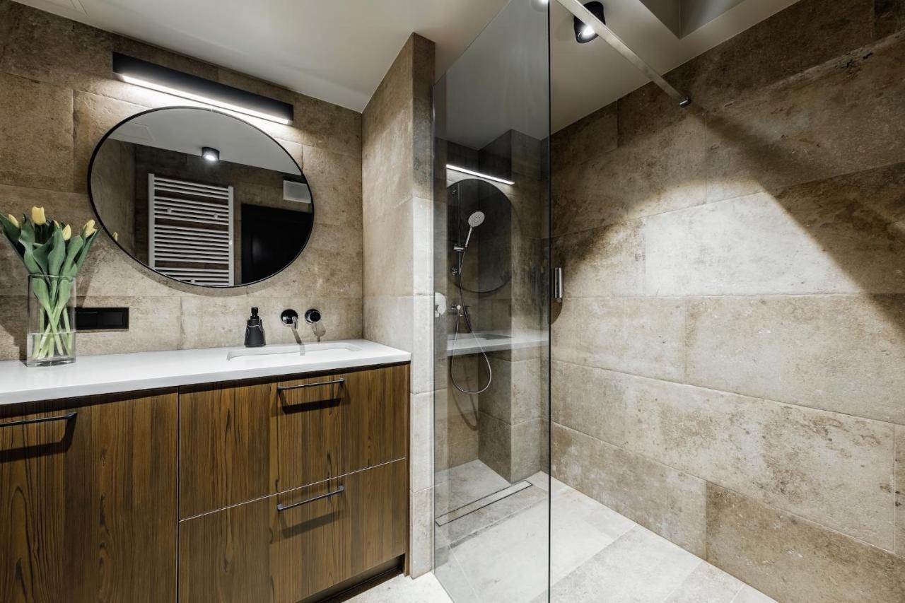 Platinium House & Basen-sauna Centrum Apartment *